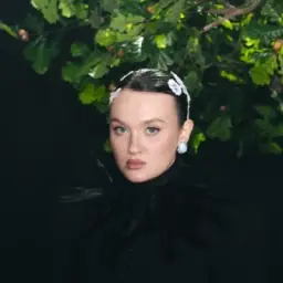 Варя Судина