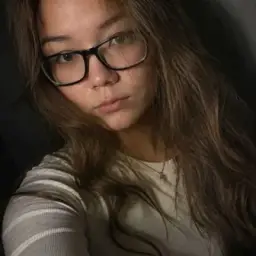 Olesya M