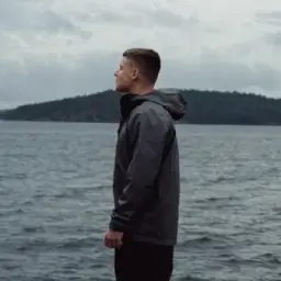 Max Dovolnyy