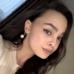 Алина