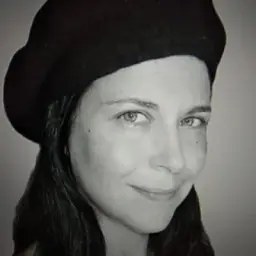 Laura Ru